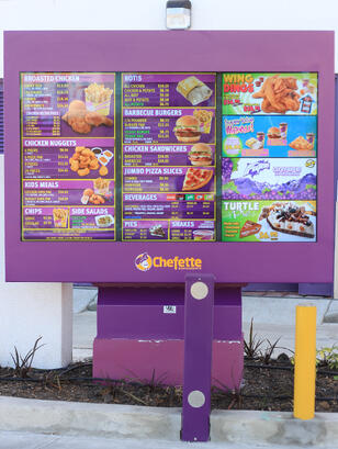 outdoor_digital_menu_board_chefette